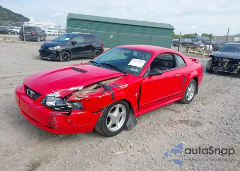 2001 Ford Mustang z USA, uszkodzony, nr VIN 1FAFP40451F161271
